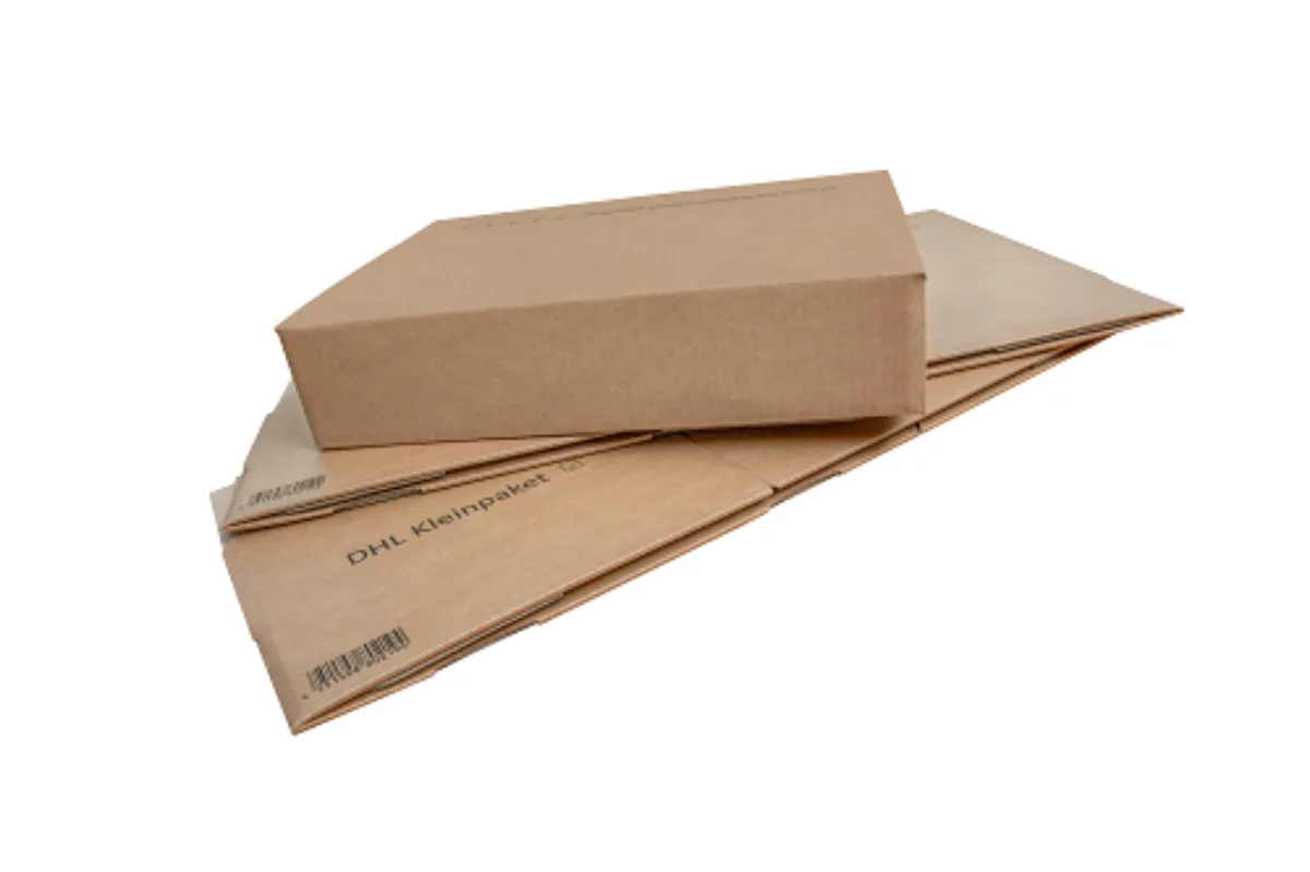 DHL Kleinpaket flachliegend